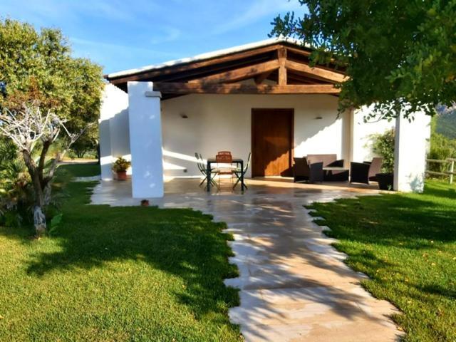 Villa Alba Esclusiva Villa Con Piscina A Sfioro E Vista Mozzafiato Sul Mare 库尼亚纳 外观 照片
