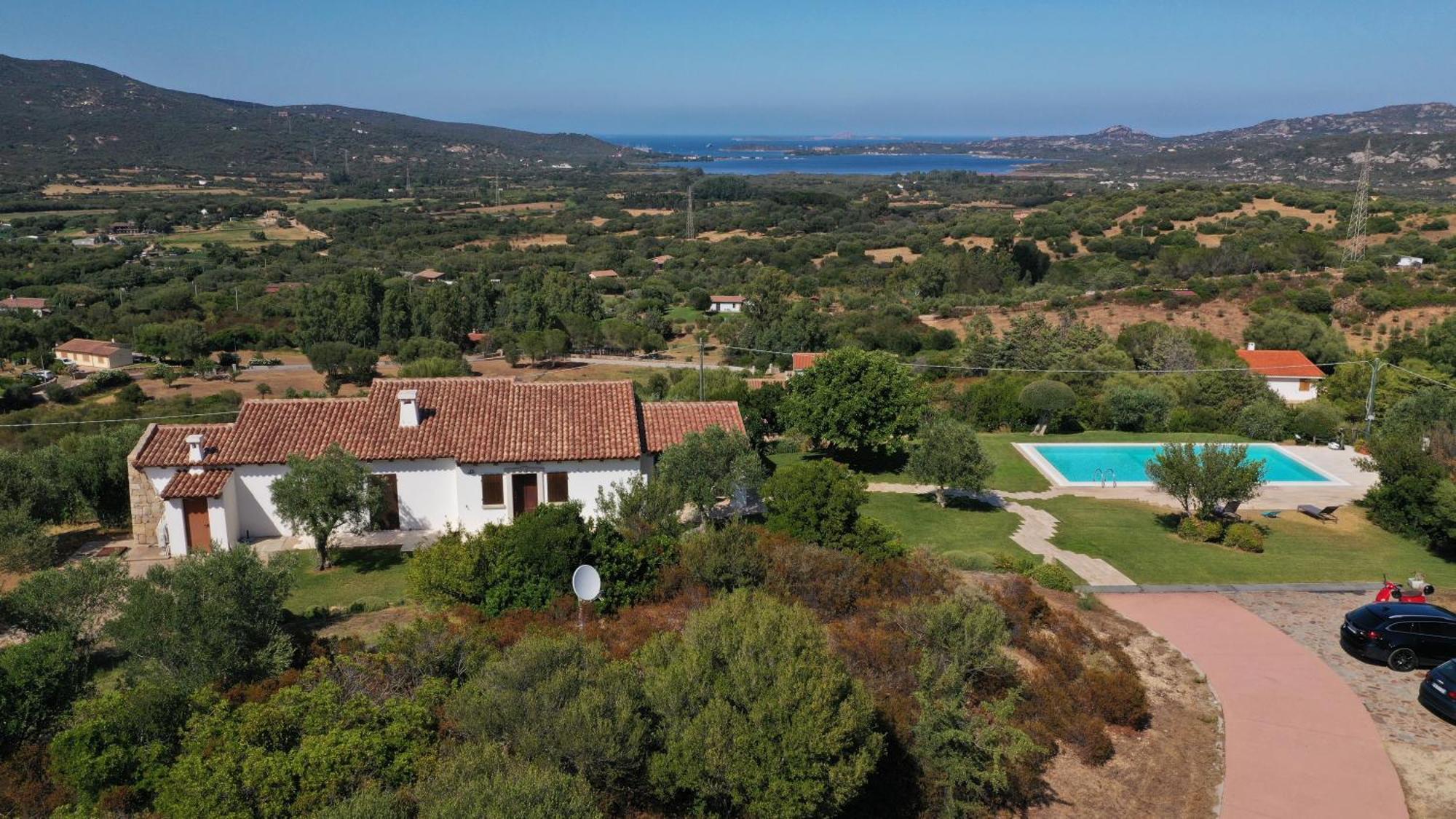 Villa Alba Esclusiva Villa Con Piscina A Sfioro E Vista Mozzafiato Sul Mare 库尼亚纳 外观 照片